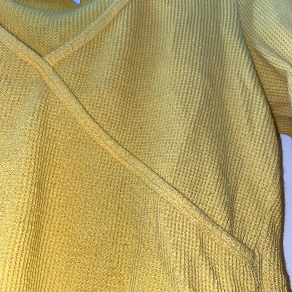 Cropped sweater - Picture 2 of 4